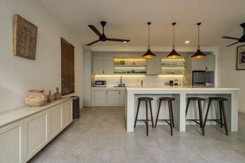 Berawa Beachside 4BR Luxury Villa | Pool & Rooftop