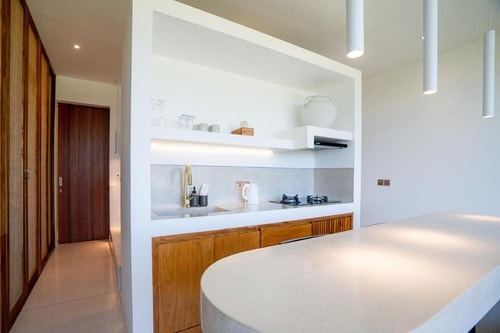 1BR Canggu Suite near Beach: Sunset Pool Balcony