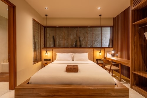 Elegant 1BR Canggu | Pool & Sunset Paddy Balcony