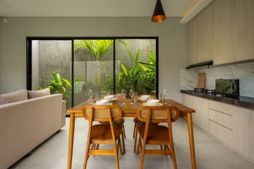 3BR Sleek Pererenan Pool Villa | Near Seseh Beach