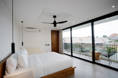 3BR Canggu Villa | Pool, Bath & Near Berawa Beach