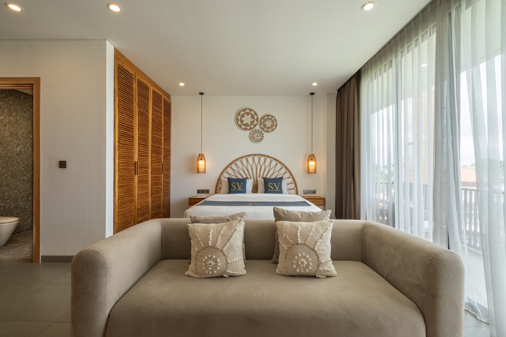 Canggu 1BR Suite | Poolbliss, yoga & Working-Hub