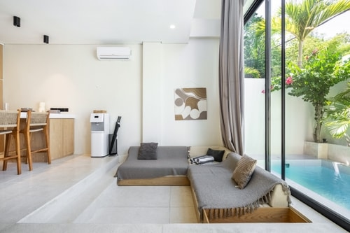 Melasti Seaside 1BR Villa | Sleek Pool & Hill-View